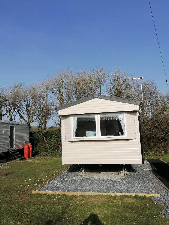 Sycamores Caravan Helston Exteriör bild